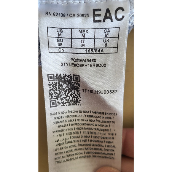 Guess Womens Smocked Embroidered Top SZ Medium Flare Bell Sleeve Floral Bohemian - Picture 10 of 11